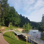 Landgasthof Waldfrieden 2* 와일덴시