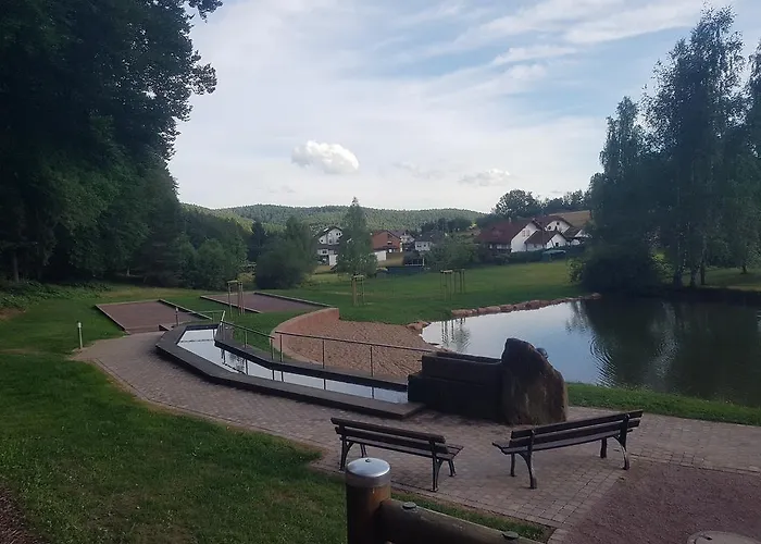 Landgasthof Waldfrieden Konukevi Wildensee